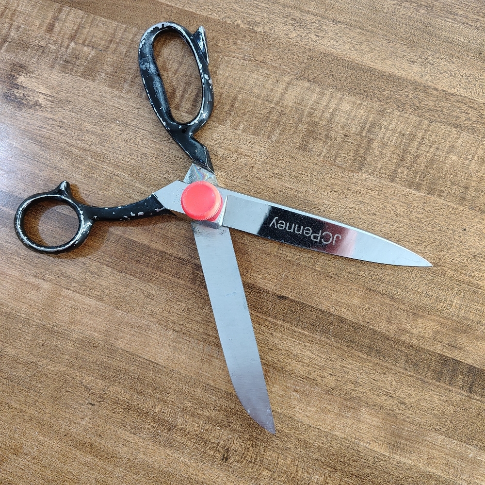 Vintage JCPENNEY Adjustable Tension Dressmaker Scissors 9"